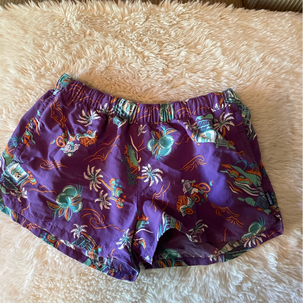 Patagonia barely baggies shorts